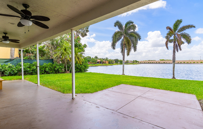 10250 NW 60 PL