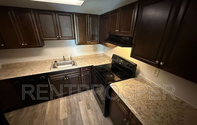 4151 S. Semoran Blvd. #9