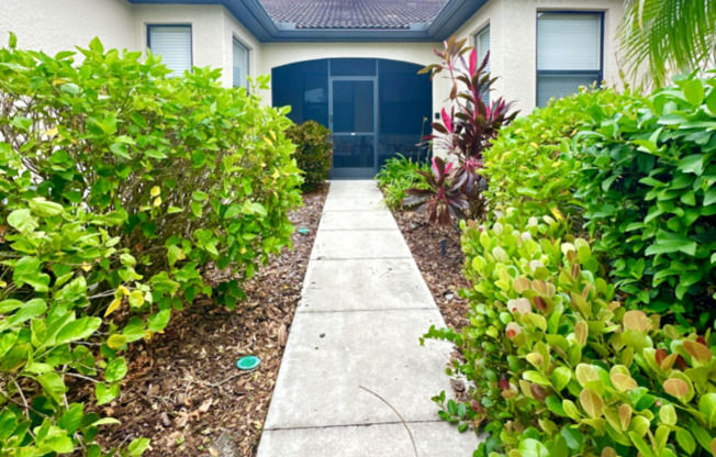 2486 OSWEGO DR