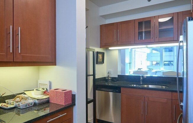 Studio, 1 bath, 610 sqft, $3,200, Unit 807