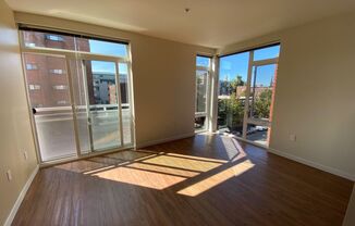 1 bed, 1 bath, 470 sqft, $1,795, Unit 403