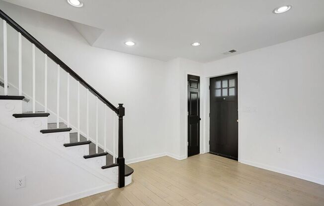 1800 18 ST SE