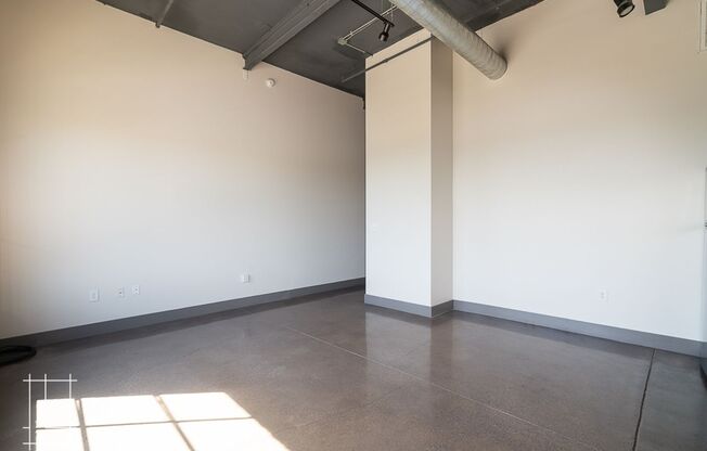 1 bed, 1 bath, $1,284, Unit 727 N. 4th St. Apt. 208