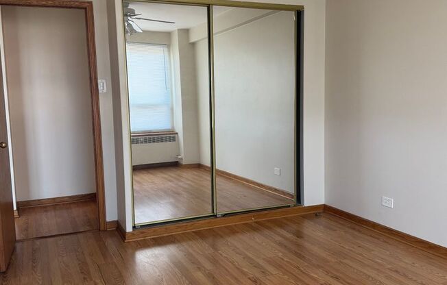 1 bed, 1 bath, 700 sqft, $1,875, Unit 418-1410