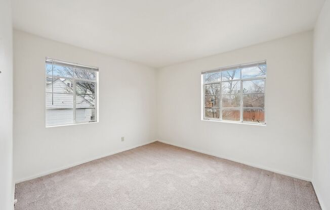 2 beds, 1 bath, 610 sqft, $850, Unit 195-03