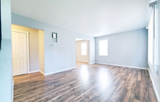 3 Bed - 1 Bath Cape Cod for Rent in Euclid