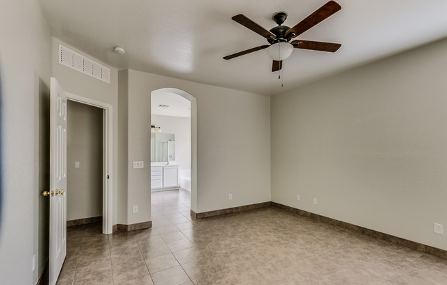 3 beds, 2 baths, $2,300