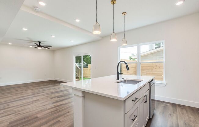 3702 Tower View Ct Unit A