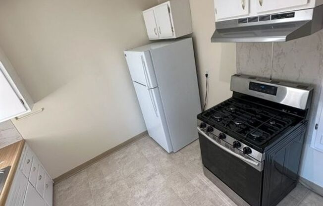 Birch St 21436-21446