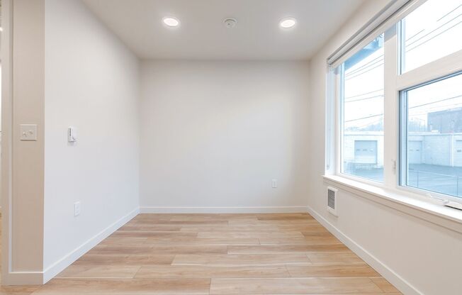 Studio, 1 bath, 283 sqft, $1,263.1, Unit 326