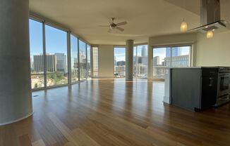 805 West Ave