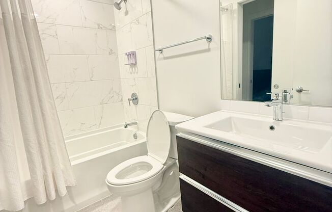 2 beds, 2 baths, 701 sqft, $2,199, Unit 002