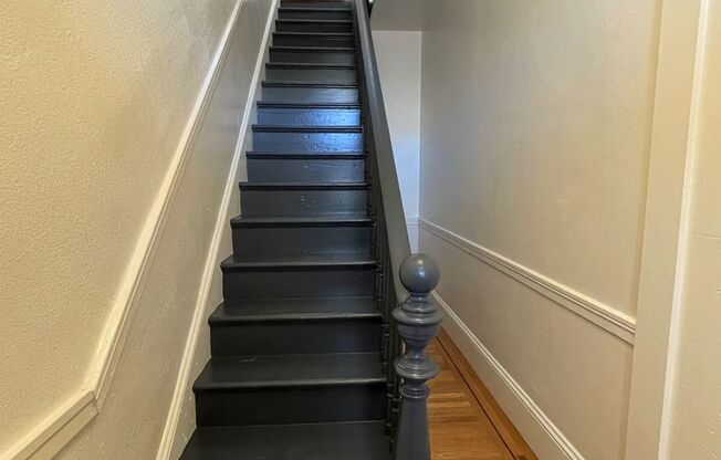 Oakdale Avenue 1551