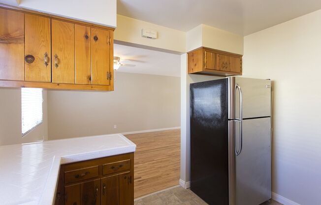 *OPEN HOUSE: 6/7 10AM-12PM* 2 Bed, 1.5 Bath in North Park w/ Pool and Garage!