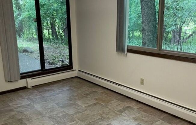 2 beds, 1 bath, 1,034 sqft, $1,575, Unit 343-B