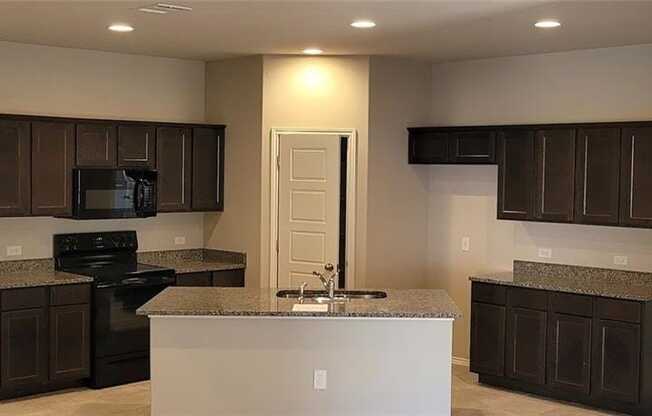 1216 GARLAND RD