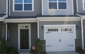 Stunning & Spacious 3BR Townhome!