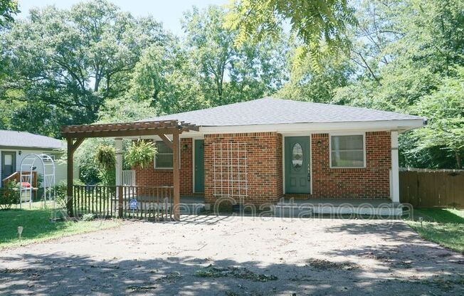 5105 LYNNWOOD AVE
