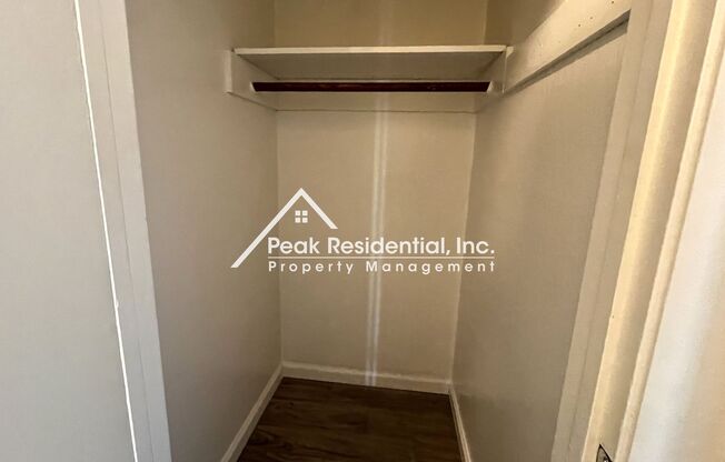 1 bed, 1 bath, 700 sqft, $1,295, Unit #4