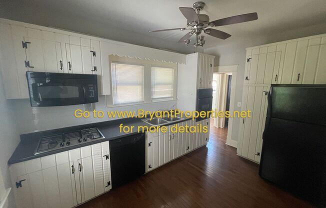 2 beds, 1 bath, $1,825