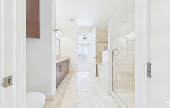1 bed, 1 bath, 1,267 sqft, $6,600, Unit 706