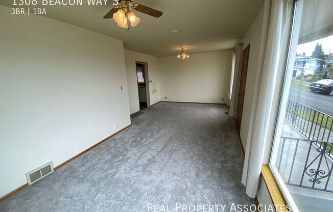 1308 BEACON WAY S