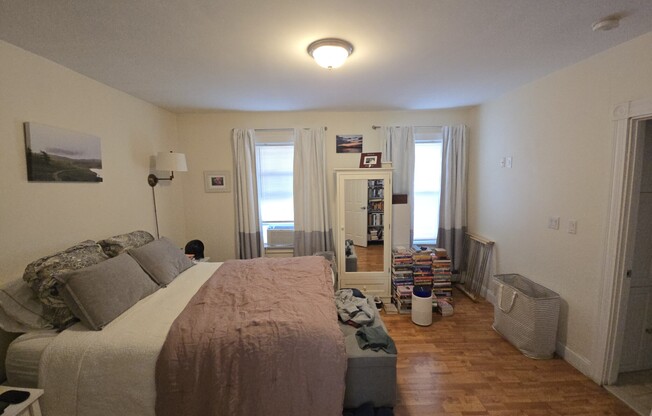 146 HILLSIDE RD