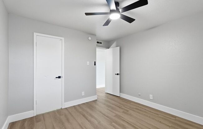 1 bed, 1 bath, 658 sqft, $1,345, Unit 180
