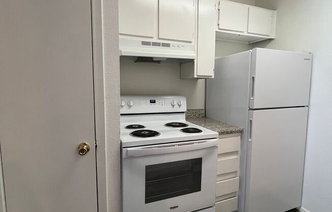 1 bed, 1 bath, 660 sqft, $1,000, Unit 202