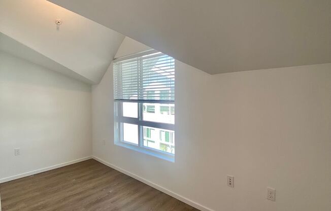 Studio, 1 bath, 176 sqft, $1,095, Unit 3507