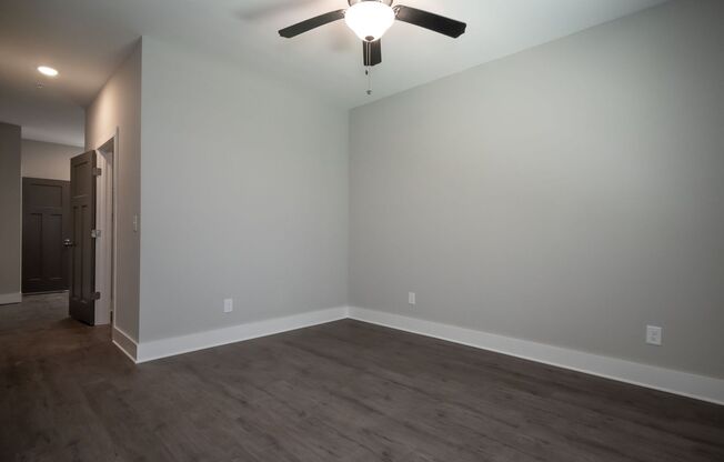 3 beds, 3.5 baths, 1,440 sqft, $800, Unit Unit 306