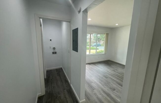 1 bed, 1 bath, 670 sqft, $2,250, Unit 06