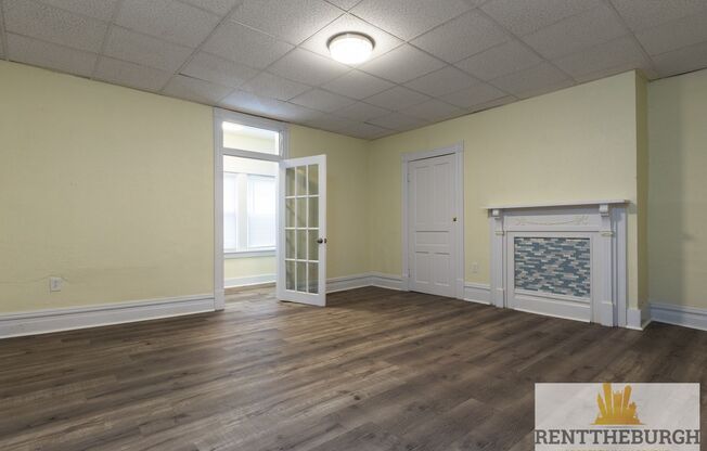 Updated 4BR 2 Full Bath House with Parking!