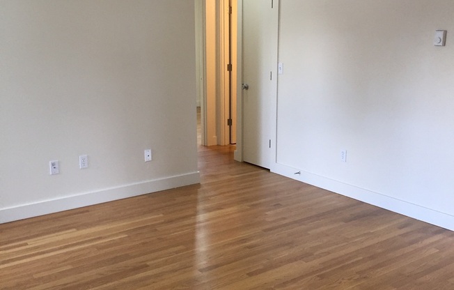 2 beds, 1 bath, $1,795