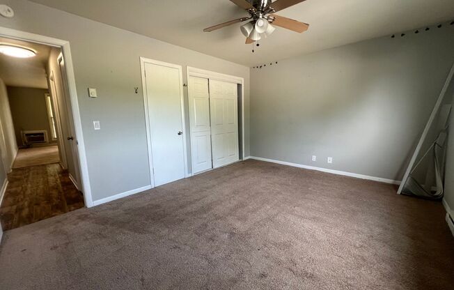 1 bed, 1 bath, 560 sqft, $1,135, Unit 11