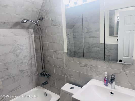 149 CORTELYOU AVE