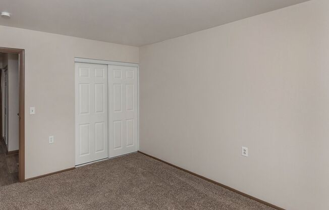 1 bed, 1 bath, 650 sqft, $725, Unit 3535 N Main Street Apt C-3