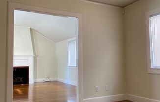 2 beds, 1 bath, $2,975