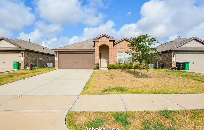 Coming Soon ! 3 bed 2 bath home in the Katy/Fulshear area.