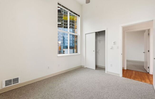 2 beds, 1 bath, 787 sqft, $2,658.33, Unit 603