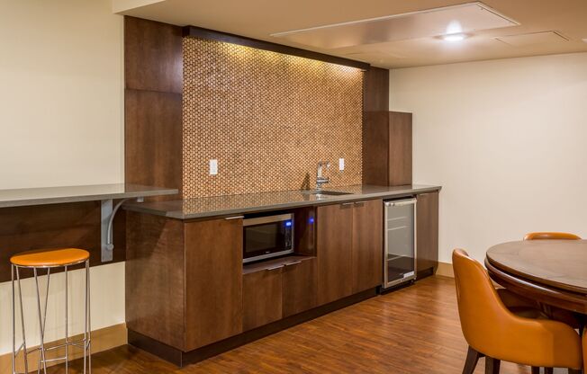 2 beds, 2 baths, 1,476 sqft, $3,595, Unit 214