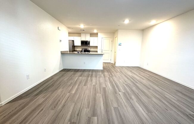 4828 CURRENT RDG AVE