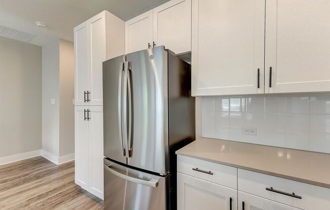 2 beds, 2.5 baths, 1,148 sqft, $1,850, Unit 4500 Colosseum Way