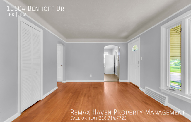 15604 BENHOFF DR