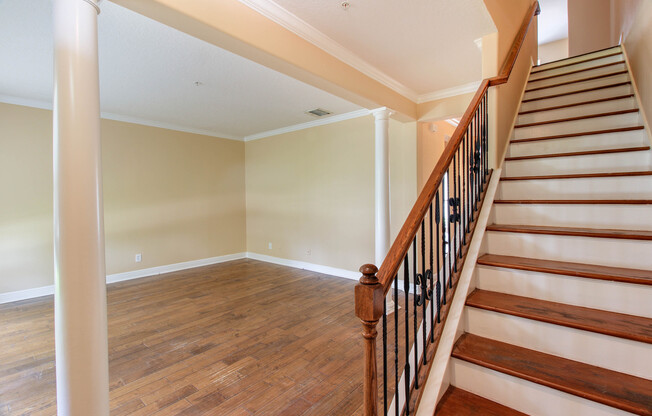 1335 Meeting Place, Orlando, FL 32814
