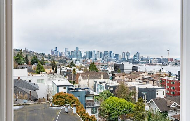 Studio, 1 bath, 170 sqft, $836, Unit 710
