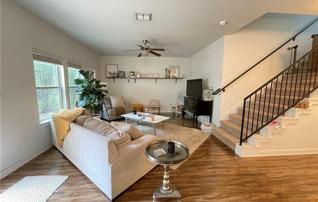511 FRANKLIN DR