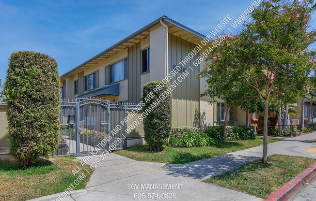 Orange Point Apartments, 500-502 Orange Ave