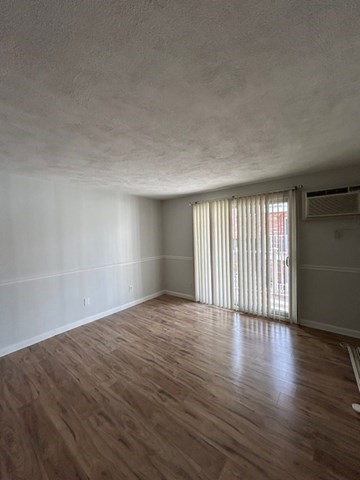 3 KENMAR DR