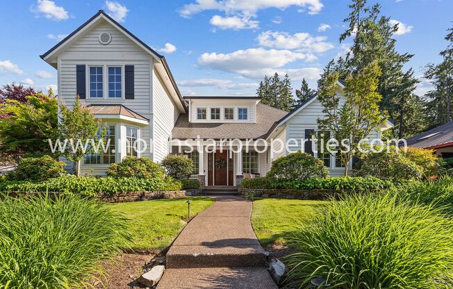 Custom Built Lake Oswego Home Near Lakeridge High School